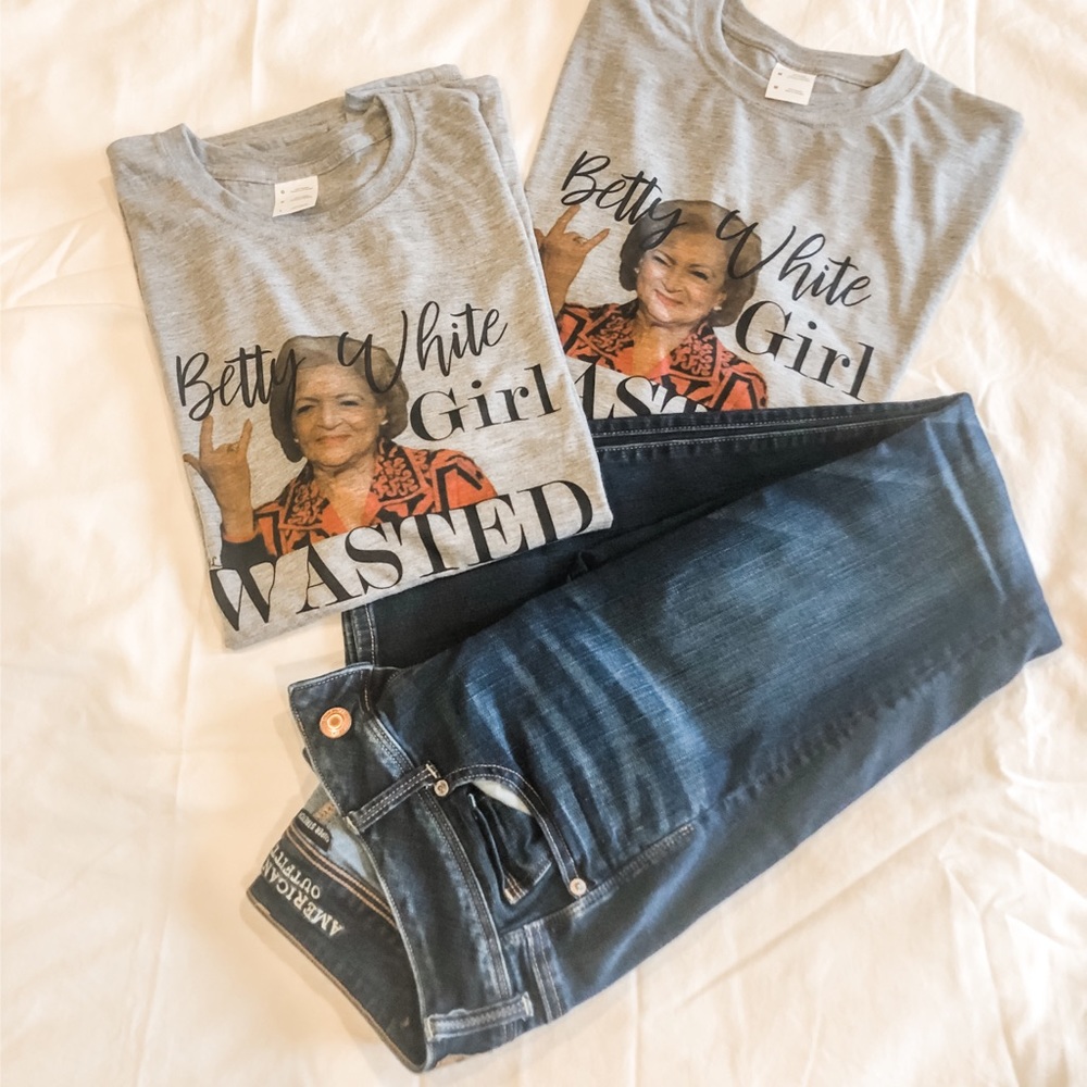 [BETTY WHITE] GIRL WASTED TEE